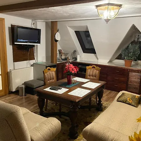 アパート Cozy, Quiet In A Privat House+parking クライペダ