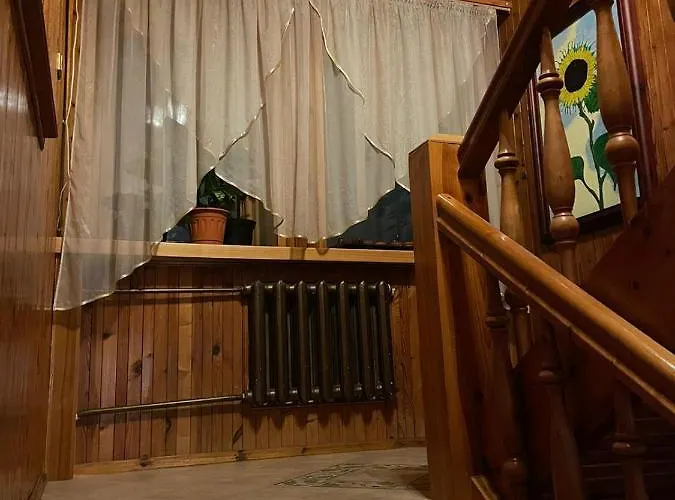 Cozy, Quiet In A Privat House+parking *